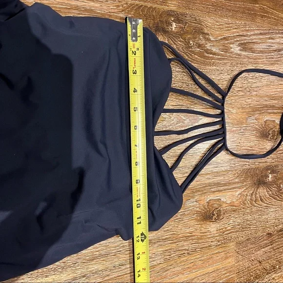 Billabong Women's Sol Searcher One Piece
Boho Vibe Billabong Scooped Back Stripy - Picture 6 of 10